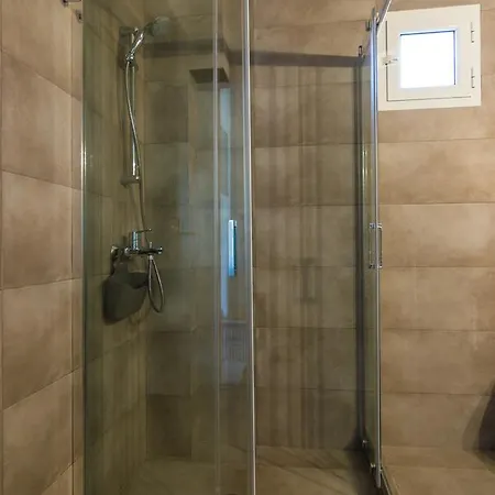 Amera - Troumpas Family 4* Leonídion