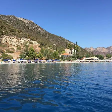 Amera - Troumpas Family 4* Leonídion