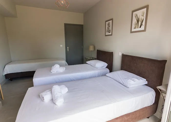 بيت ضيافة Amera - Troumpas Family 4*