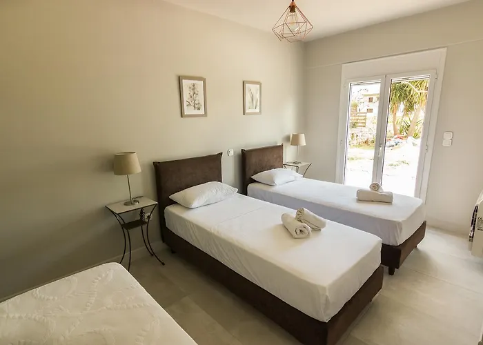 بيت ضيافة Amera - Troumpas Family 4*