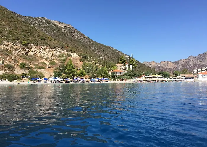 Amera - Troumpas Family 4* Leonídion